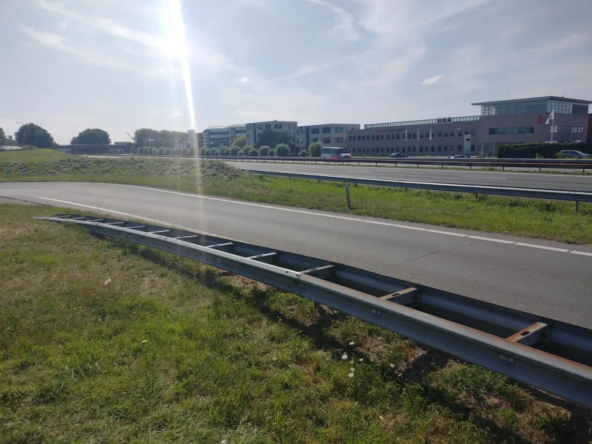 Archiefbeeld: de lege A44 bij Sassenheim tijdens de NAVO-top op 25 juni 2025